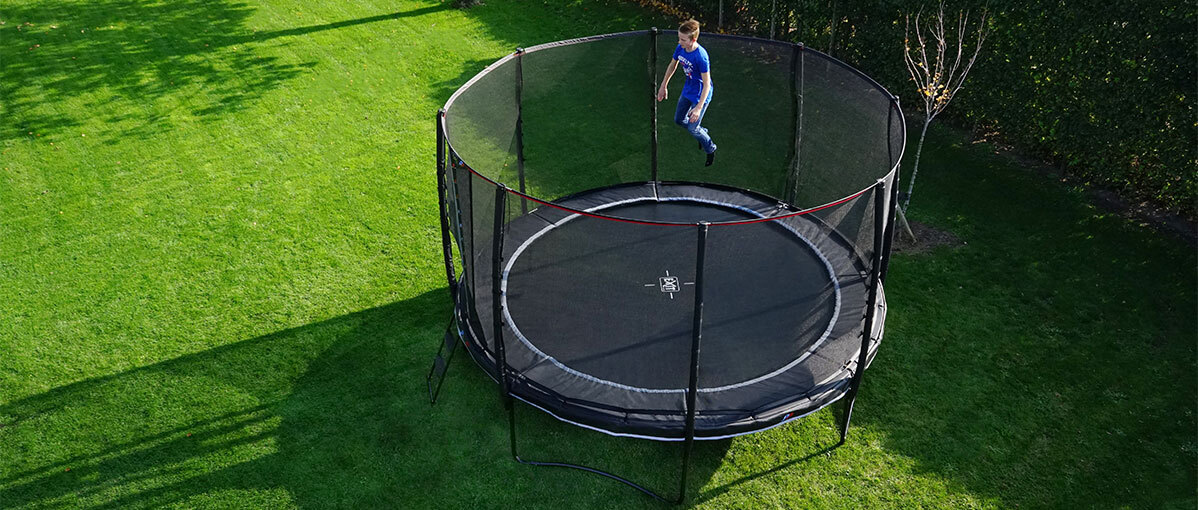 En rund eller en rektangulær trampolin?